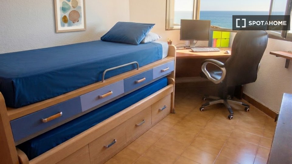 Apartment Granada, 3 beds, 100m² — photo 3