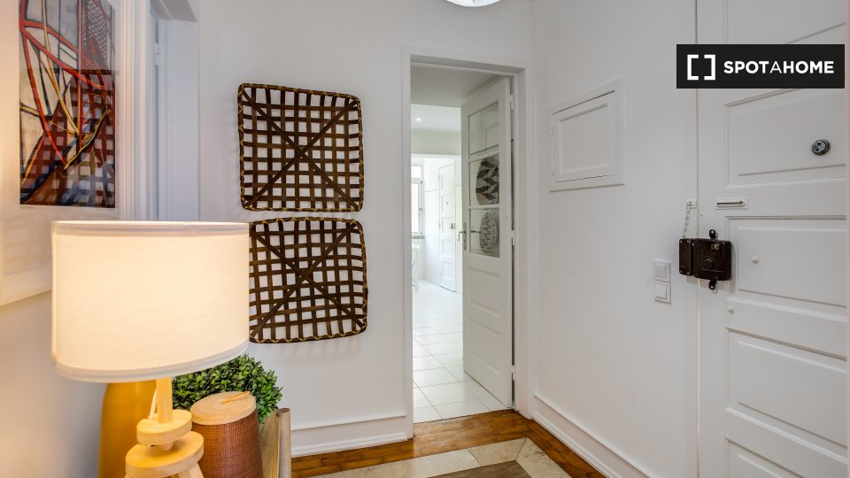 Double room Lisbon, 4 beds — photo 6