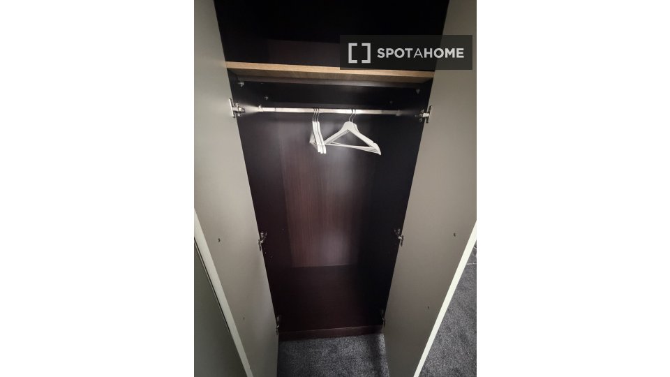 Double room Dublin, 7 beds, 108m² — photo 2