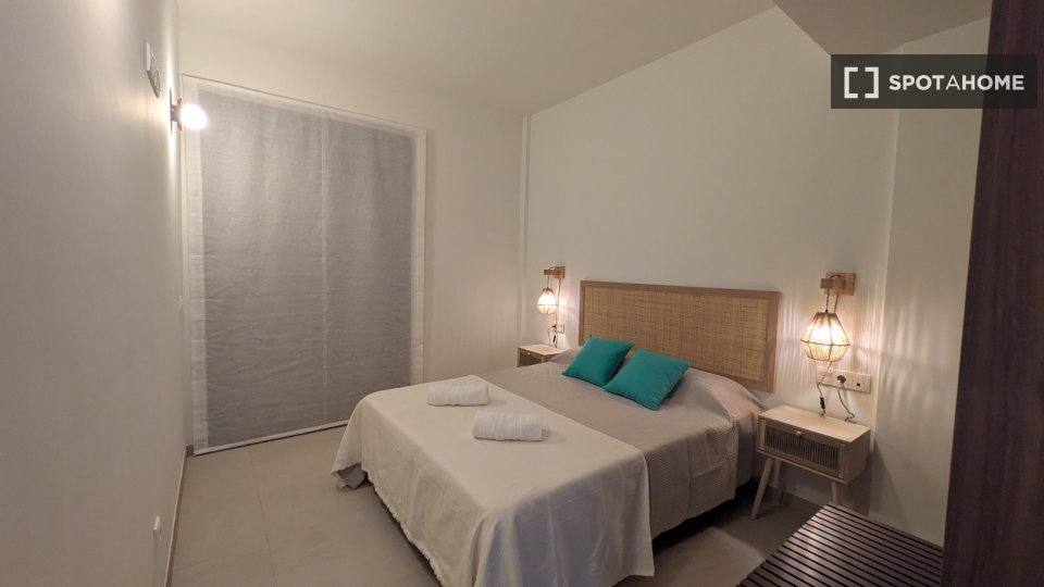 Apartment Alicante, 2 beds — photo 5