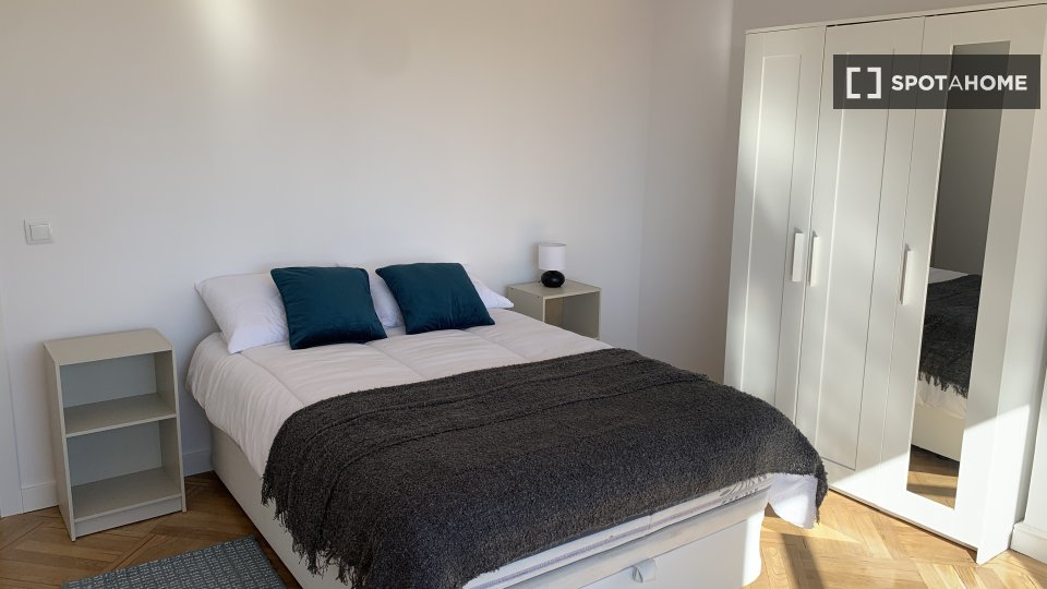 Double room Madrid, 6 beds — photo 1