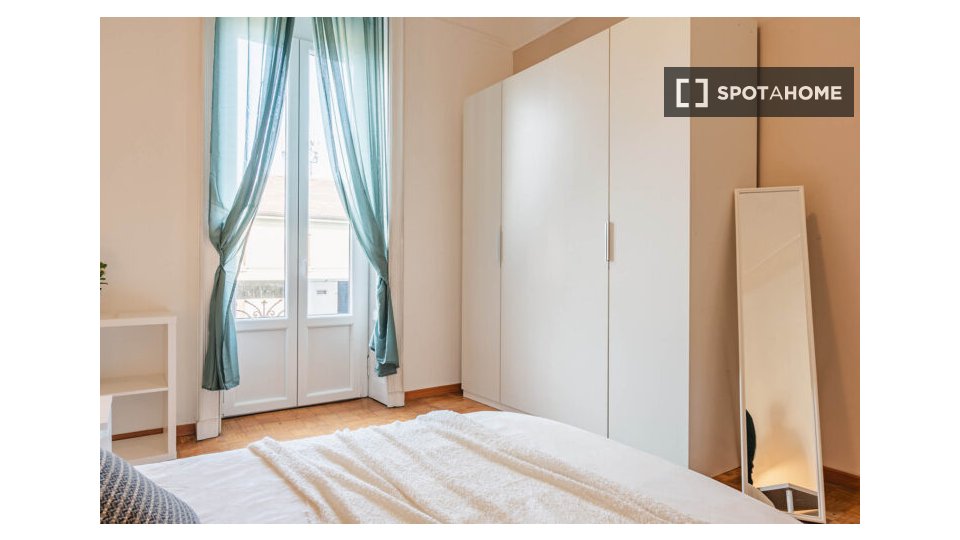 Double room Milan, 5 beds — photo 3