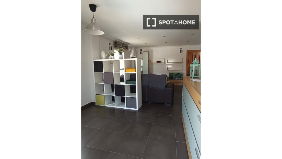 Apartment Valencia, 2 beds, 80m² — photo 6