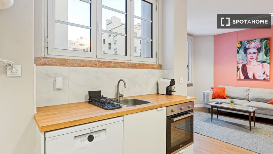Double room Lisbon, 10 beds — photo 19