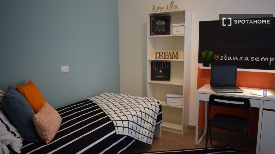 Double room Brescia, 6 beds — photo 11