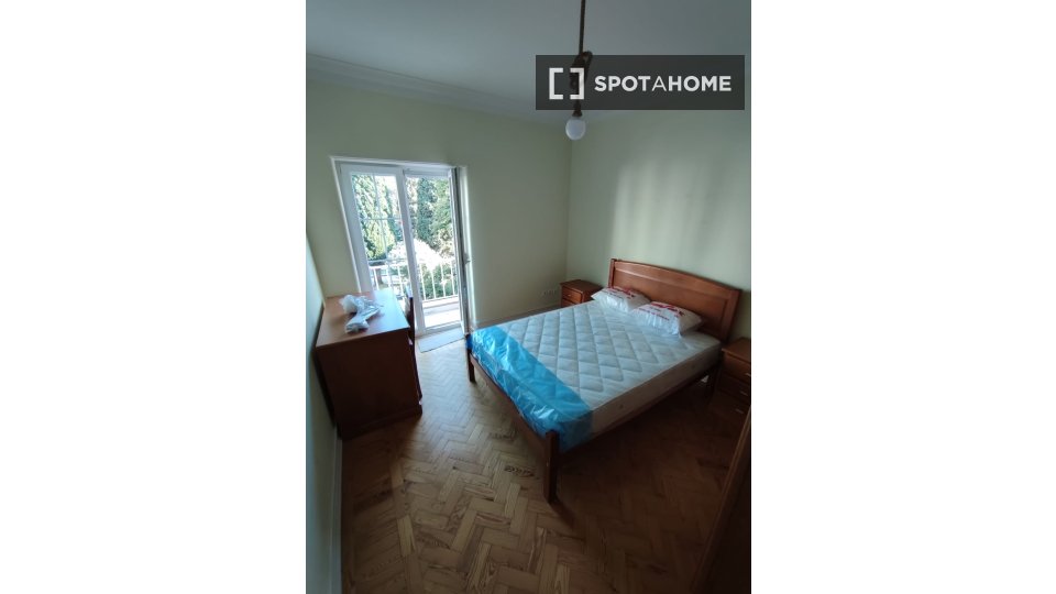 Double room Lisbon, 6 beds, 165m² — photo 19
