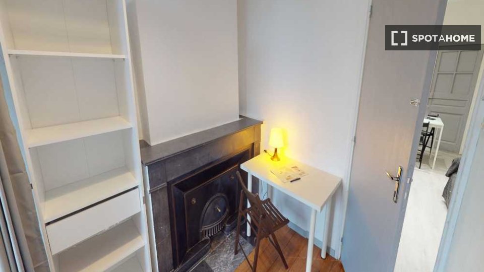 Camera doppia Lione, 4 camere, 90m² — foto 9