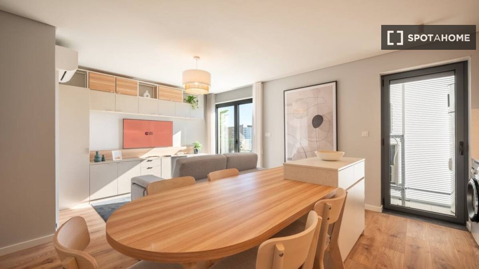 Apartment Lisbon, 2 beds — photo 17