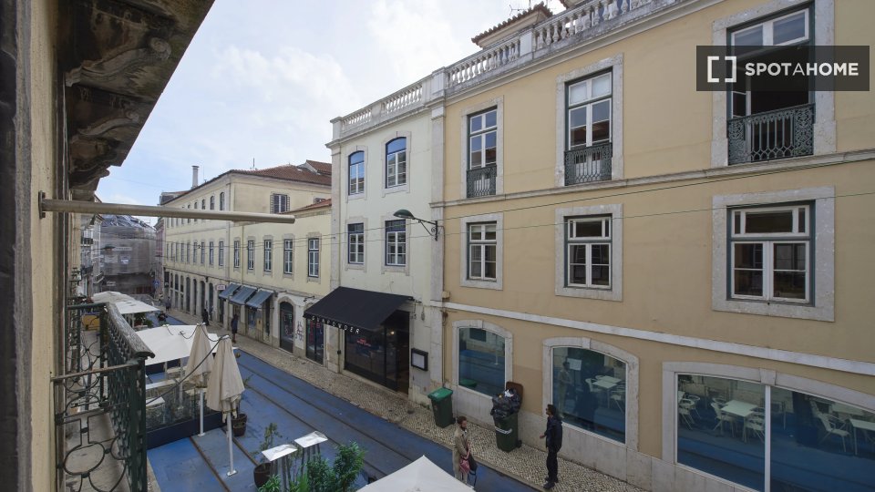 Double room Lisbon, 8 beds — photo 13