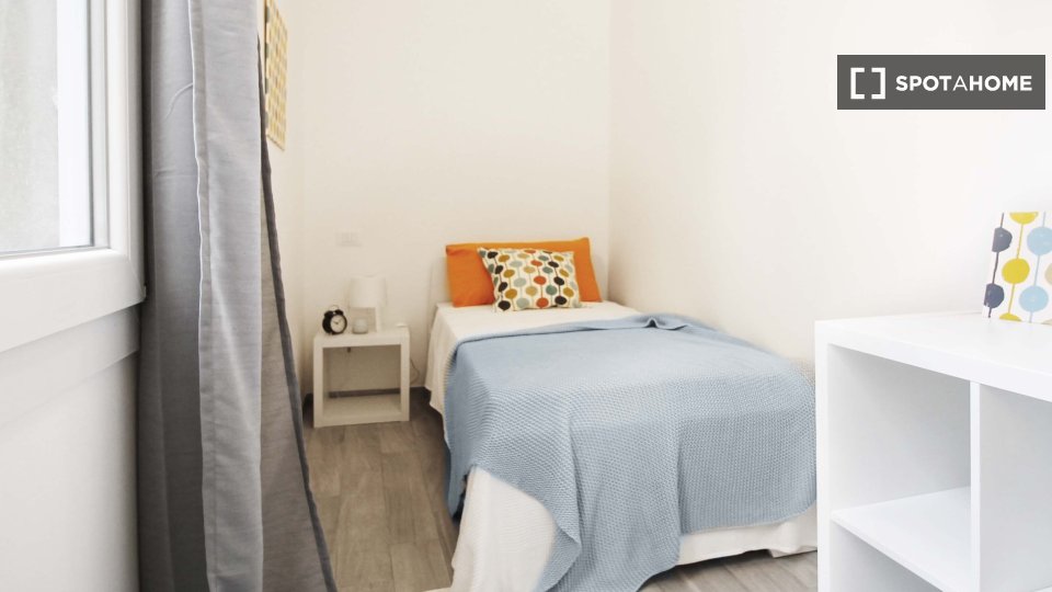 Double room Bologna, 4 beds — photo 1