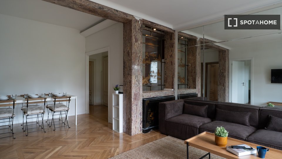 Double room Madrid, 6 beds — photo 1