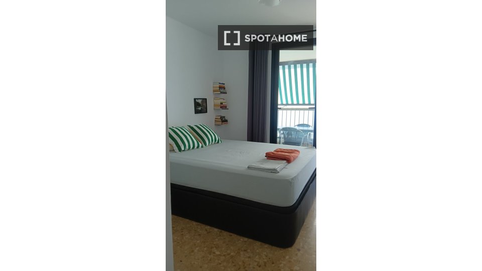 Apartment Valencia, 2 beds, 80m² — photo 9