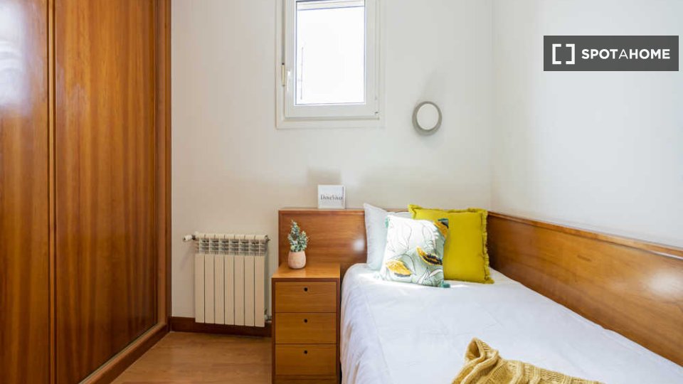 Double room Madrid, 12 beds — photo 59
