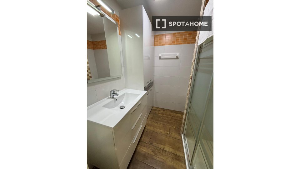 Estudio en alquiler en Arapiles, Madrid