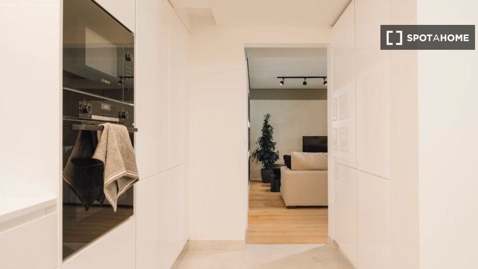 Apartment Lisbon, 2 beds — photo 2