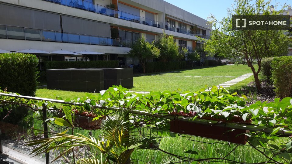 Apartment Lisbon, 1 bed, 125m² — photo 11