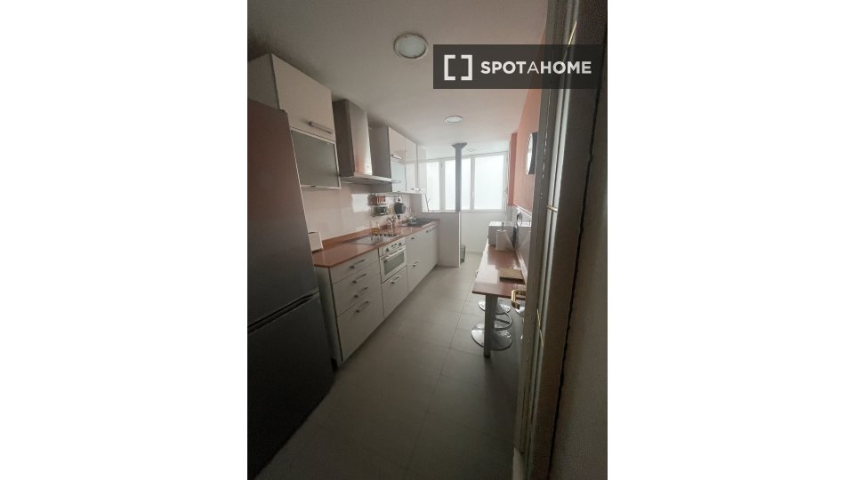 Apartment Valencia, 3 beds, 100m² — photo 7