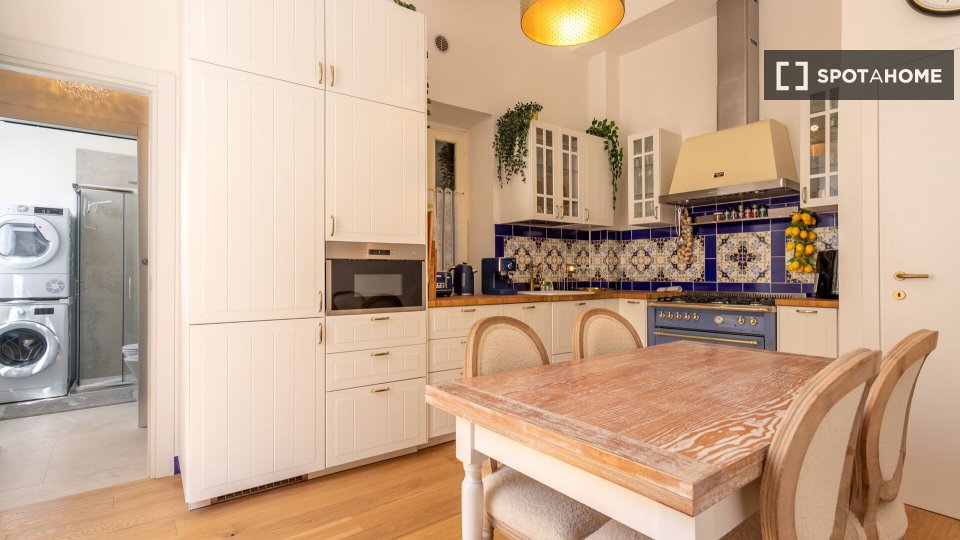 Apartment Florence, 2 beds, 98m² — photo 4