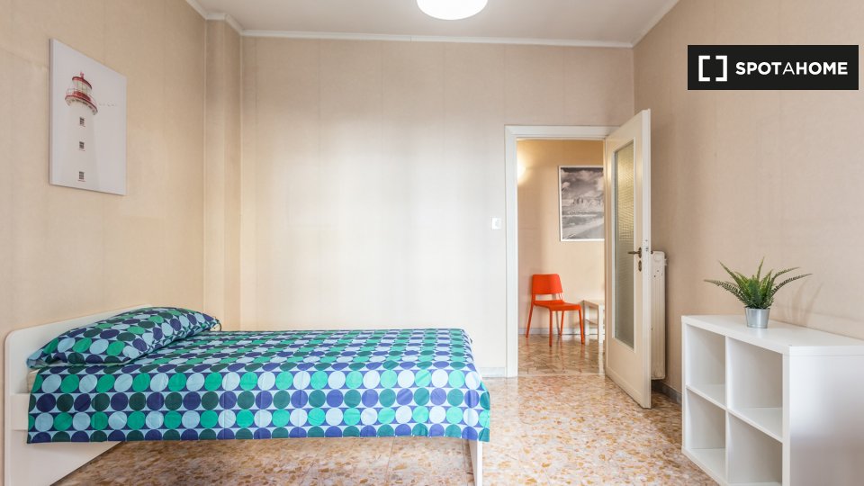Double room Rome, 4 beds — photo 10