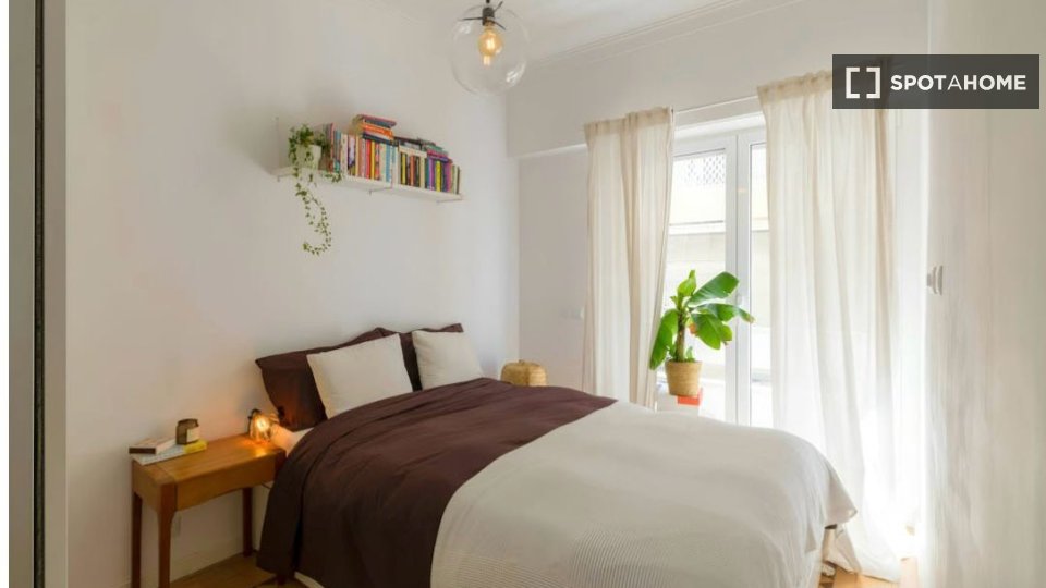 Apartment Lisbon, 1 bed, 50m² — photo 1