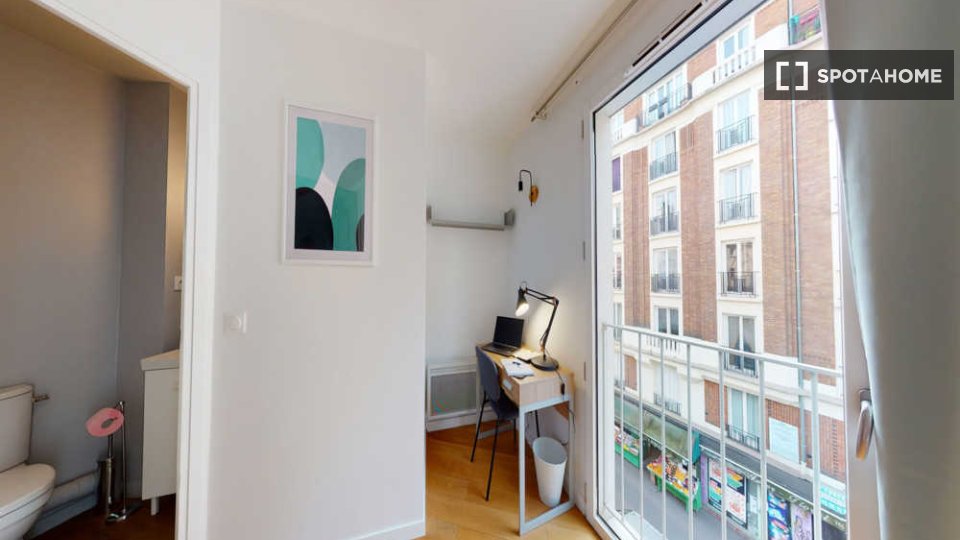 Double room Paris, 6 beds, 110m² — photo 8