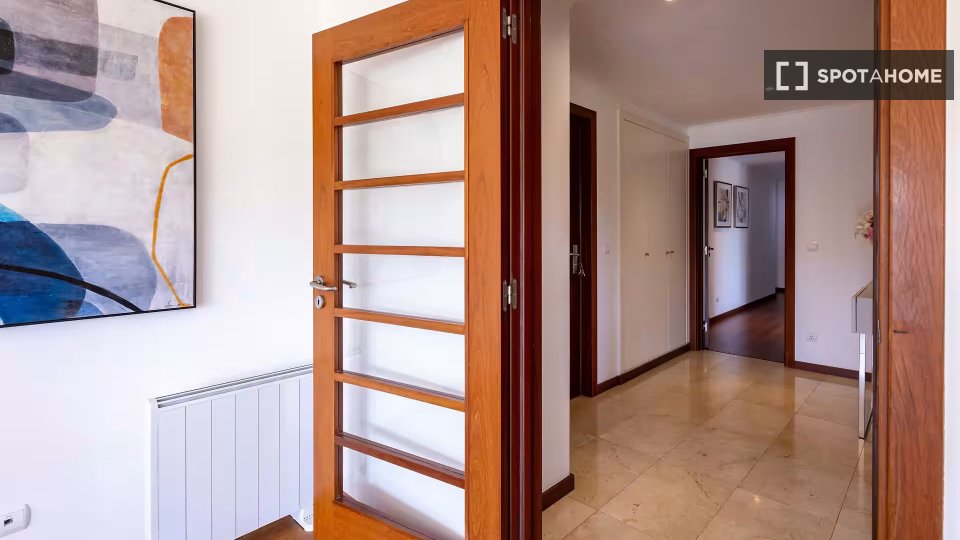 Apartment Lisbon, 2 beds — photo 14