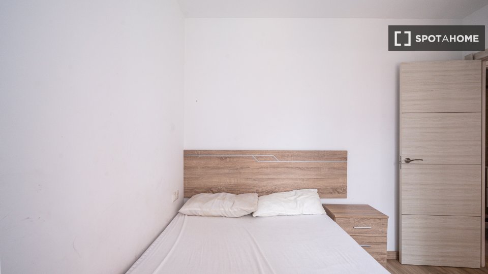 Apartment Madrid, 2 beds — photo 16