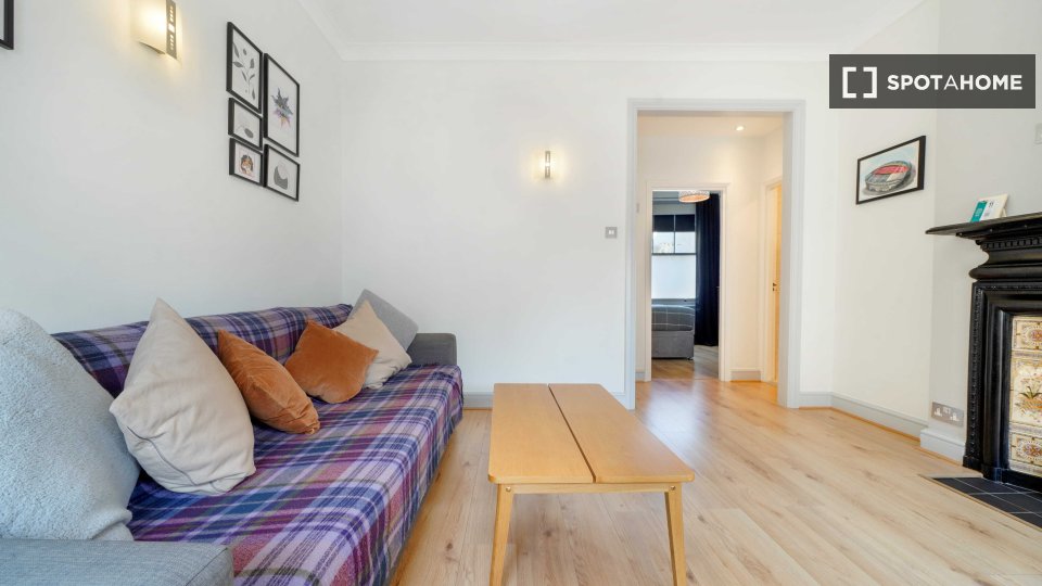 Apartment London, 1 bed — photo 1