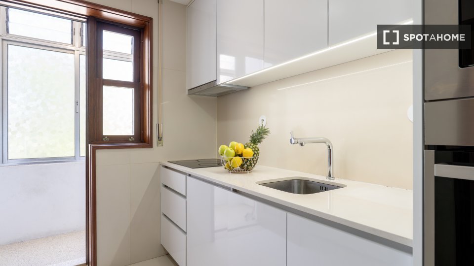 Apartment Porto, 3 beds — photo 19