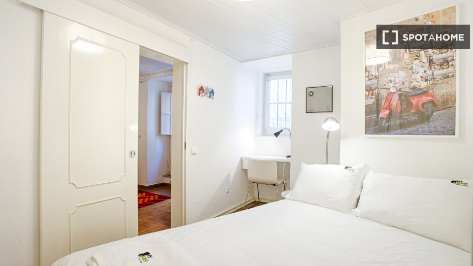Apartment mono Lisbon, 50m² — photo 2