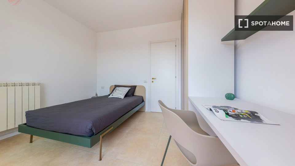 Double room Milan, 4 beds — photo 21