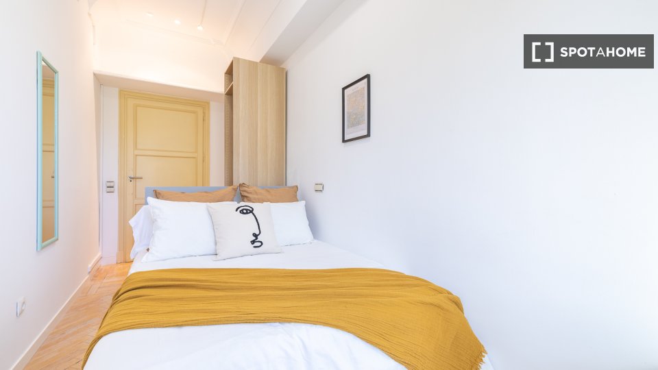 Chambre double Madrid, 18 chambres — photo 20