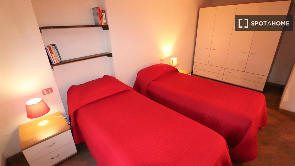 Double room Florence, 6 beds, 200m² — photo 7