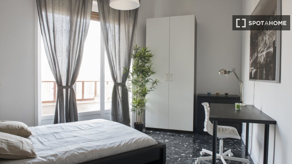 Double room Milan, 3 beds, 67m² — photo 4
