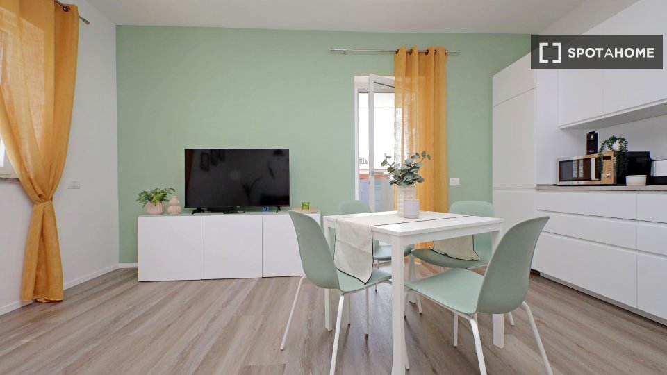 Apartment Rome, 1 bed — photo 17