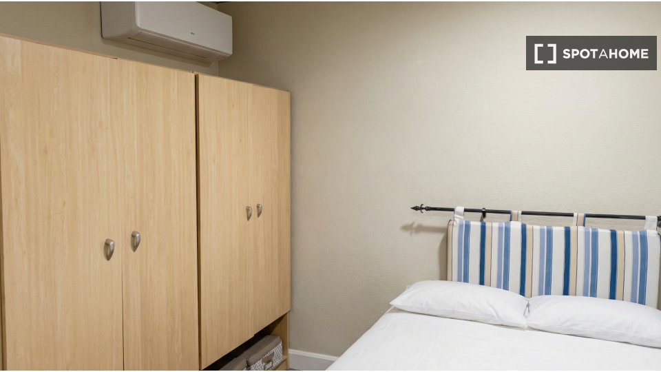 Apartment Madrid, 10 beds — photo 17