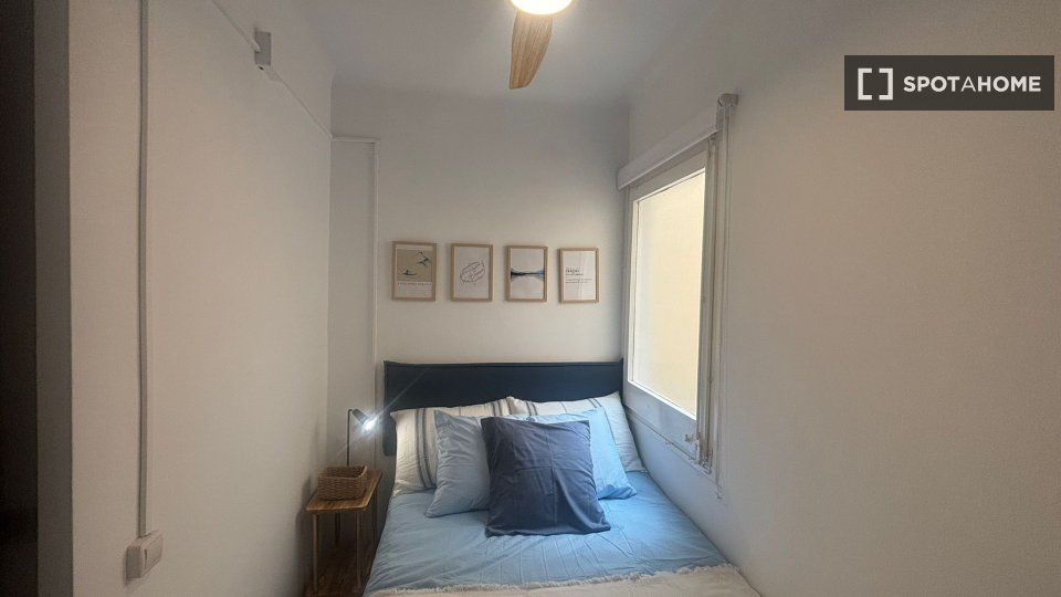 Double room Barcelona, 8 beds, 220m² — photo 60