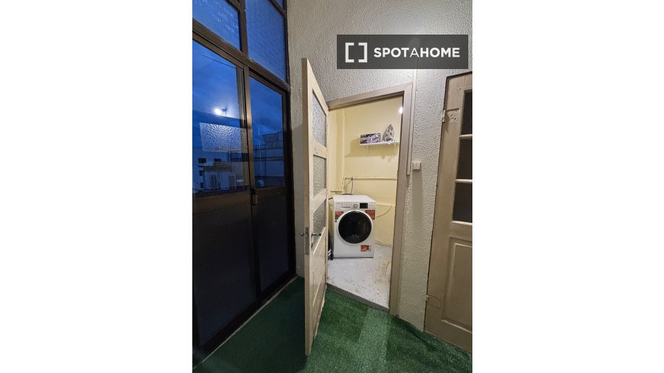 Double room Porto, 3 beds, 120m² — photo 16