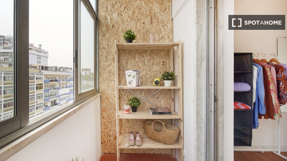 Double room Lisbon, 6 beds — photo 14