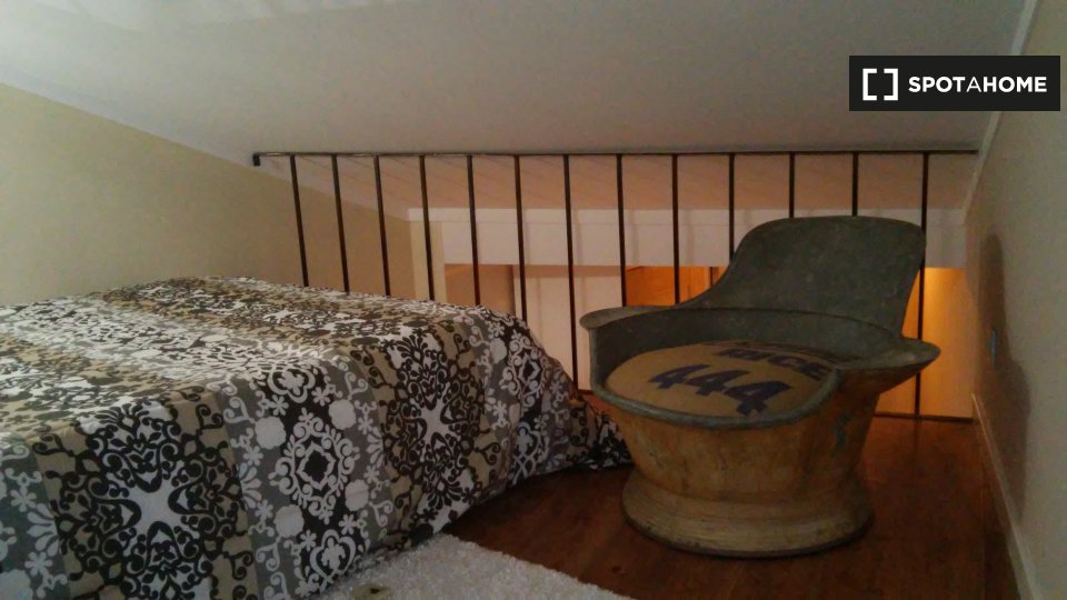 Apartment Lisbon, 2 beds, 60m² — photo 6
