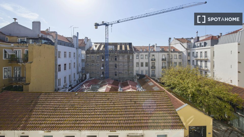 Double room Lisbon, 9 beds — photo 14