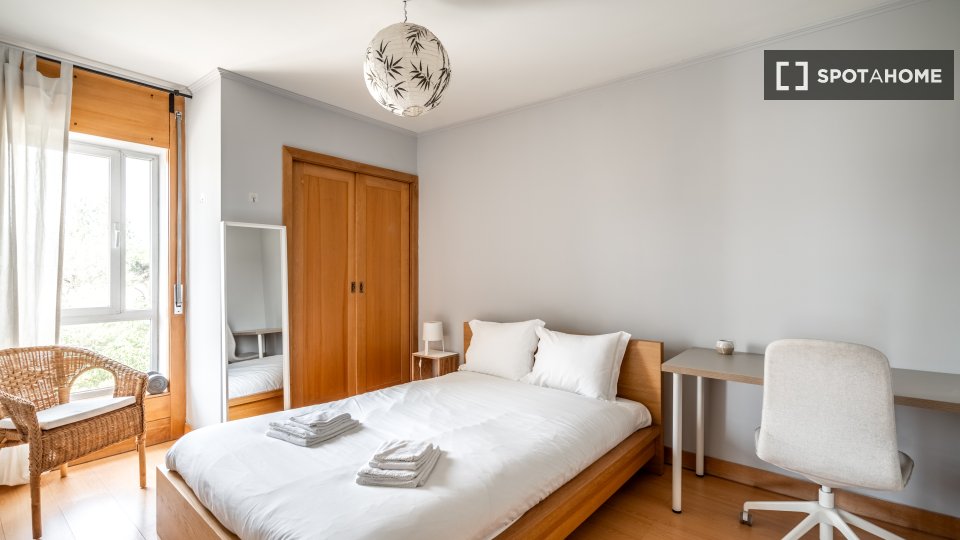 Apartment Lisbon, 3 beds, 98m² — photo 9