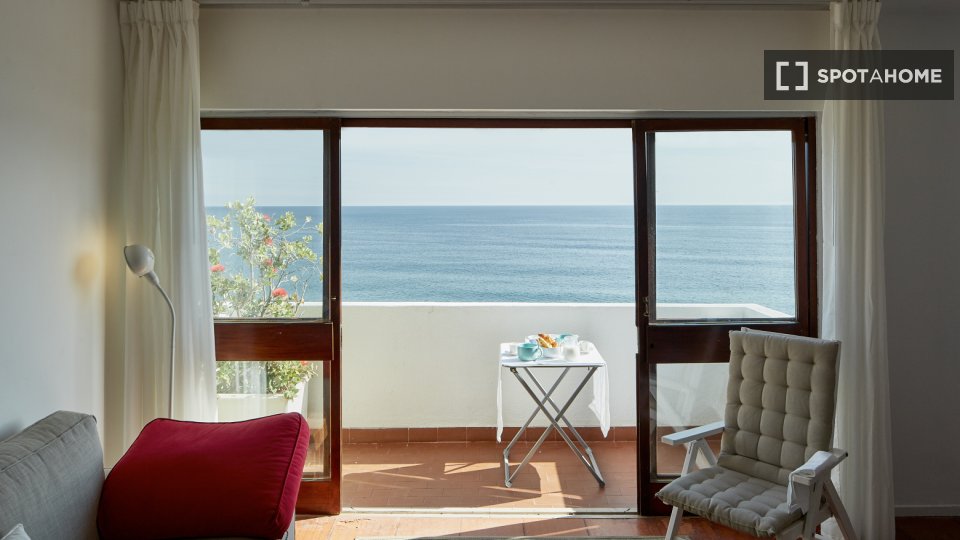 Apartment Lisbon, 1 bed — photo 1