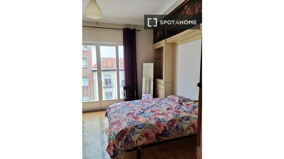 Double room Madrid, 6 beds, 200m² — photo 20