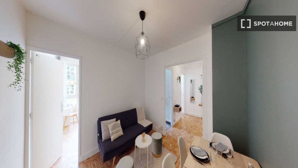 Double room Paris, 4 beds, 80m² — photo 16