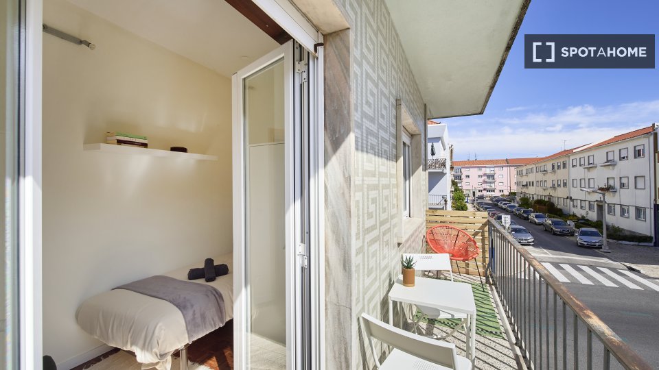 Double room Lisbon, 10 beds — photo 15