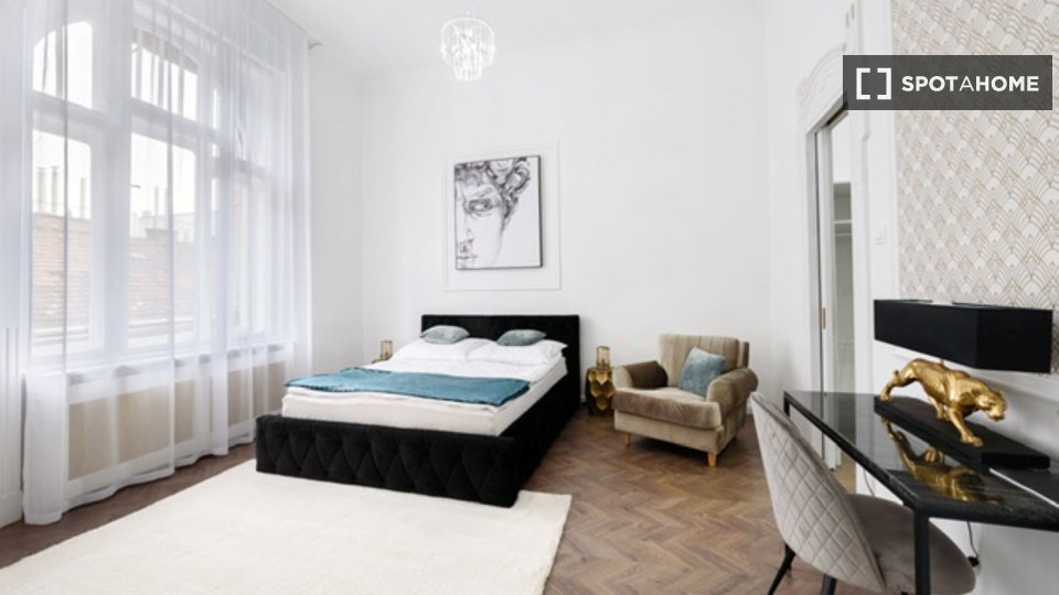 Apartment Budapest, 3 beds, 113m² — photo 1