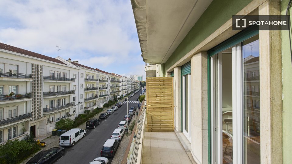 Double room Lisbon, 6 beds — photo 3