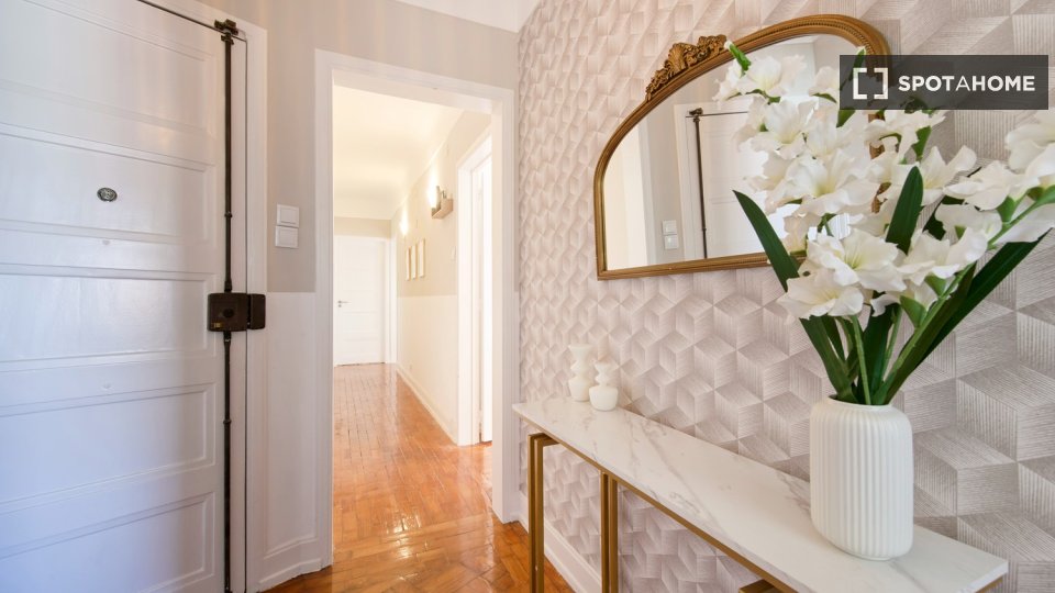 Double room Lisbon, 4 beds — photo 4