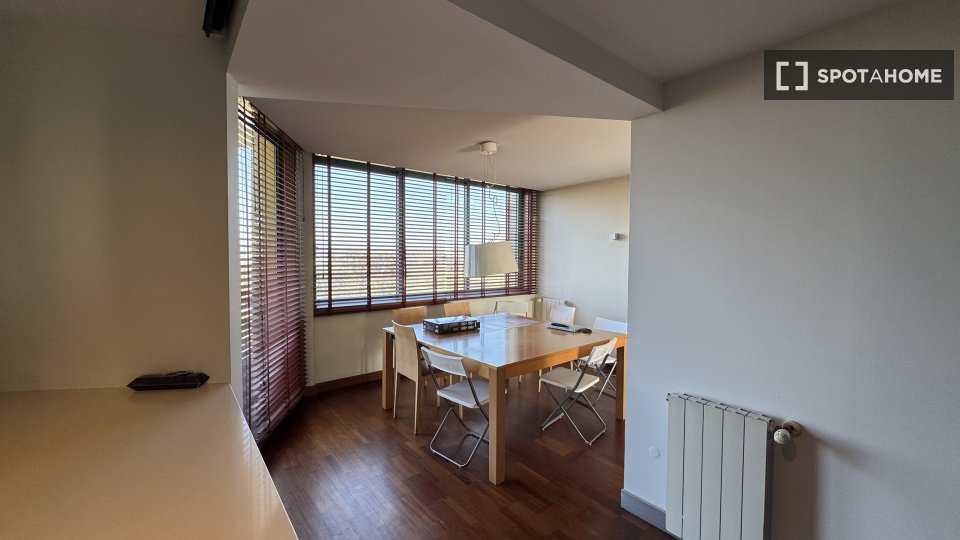 Apartment Porto, 4 beds, 200m² — photo 1